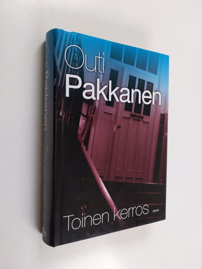 Outi Pakkanen : Toinen kerros