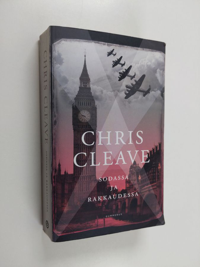 Chris Cleave : Sodassa ja rakkaudessa