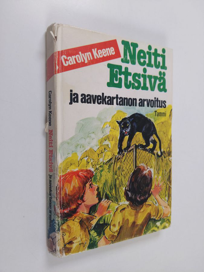 Carolyn Keene : Neiti Etsivä ja aavekartanon arvoitus