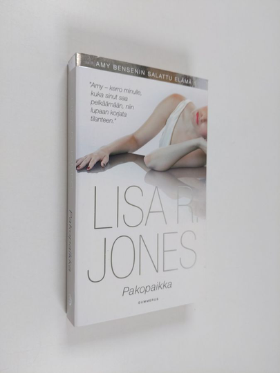 Lisa R. Jones : Pakopaikka