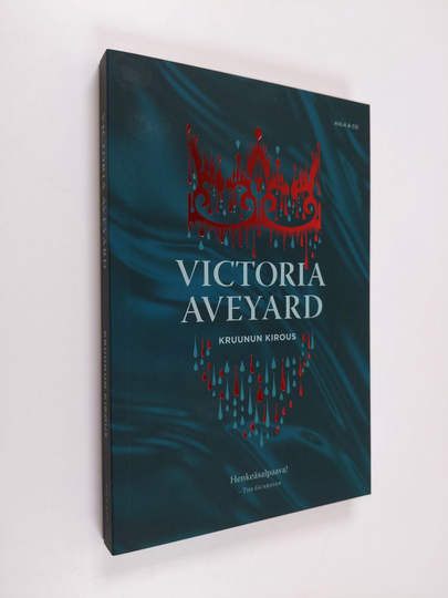 Victoria Aveyard : Kruunun kirous
