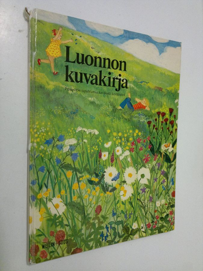 Luonnon kuvakirja : pihapiirin tapahtumia keväästä kevääseen