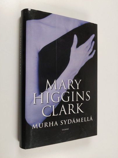 Mary Higgins Clark : Murha sydämellä