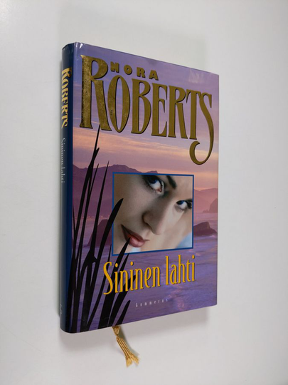 Nora Roberts : Sininen lahti