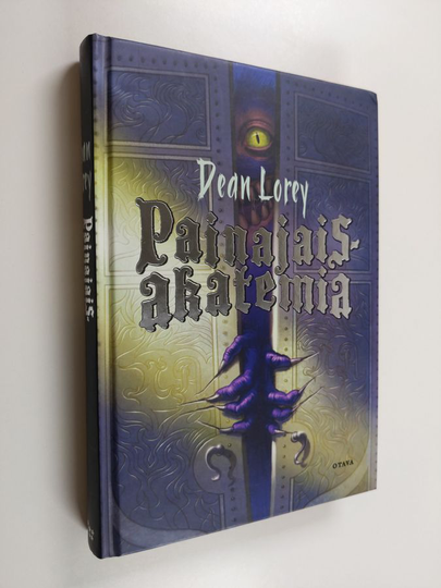 Dean Lorey : Painajaisakatemia