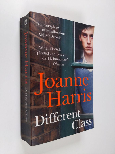 Joanne Harris : Different class