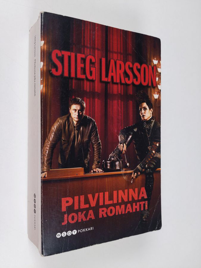 Stieg Larsson : Pilvilinna joka romahti