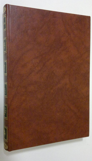 Kirjavaliot : Perrault, E. G. : Kohtaus aluevesirajalla ; Eckert ,Allan W. : Haukkamäen poika ; Rickett, Frances ja McGraw, Steven : Niin kauan ...