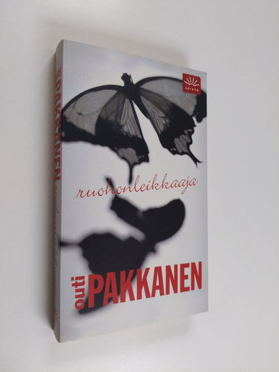 Outi Pakkanen : Ruohonleikkaaja : jännitysromaani