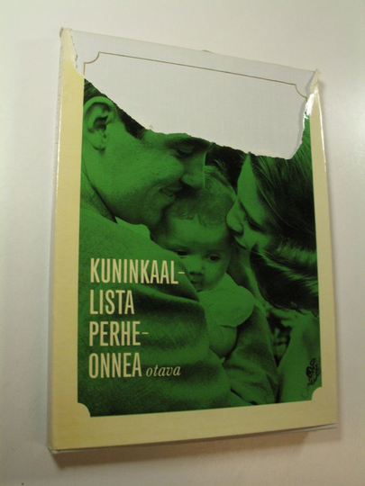 Aili ym. Palmen (Toim.) : Kuninkaallista perheonnea : Ruhtinashovien tapahtumia 1963-1967