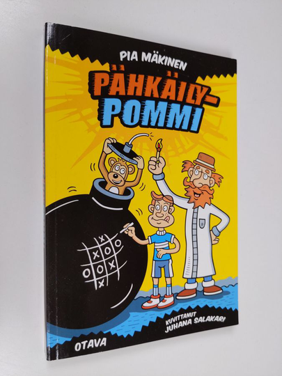 Pia Mäkinen : Pähkäilypommi