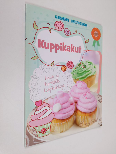 Nancy Lambert : Kuppikakut : leivo ja koristele kuppikakkuja