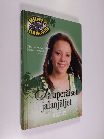 Norah McClintock : Salaperäiset jalanjäljet