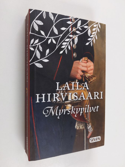 Laila Hirvisaari : Myrskypilvet : romaani