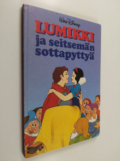 Walt Disney : Lumikki ja seitsemän sottapyttyä : Disneyn satulukemisto