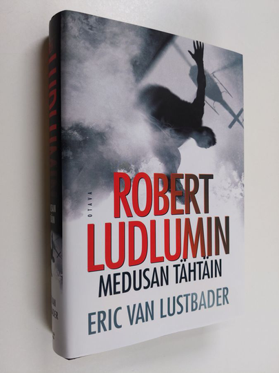 Eric Van Lustbader : Robert Ludlumin Medusan tähtäin