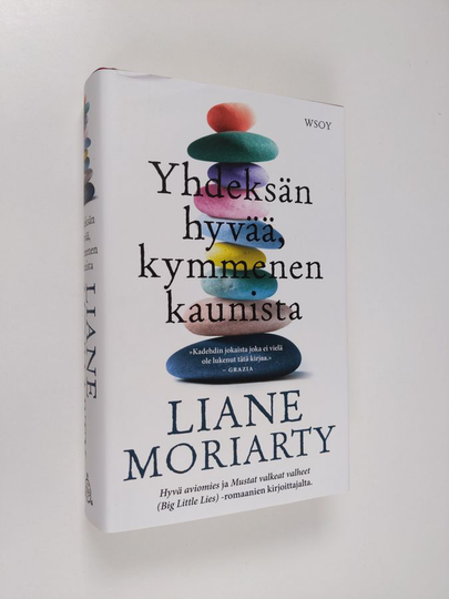 Liane Moriarty : Yhdeksän hyvää, kymmenen kaunista