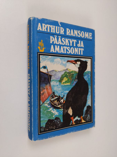Arthur Ransome : Pääskyt ja amatsonit