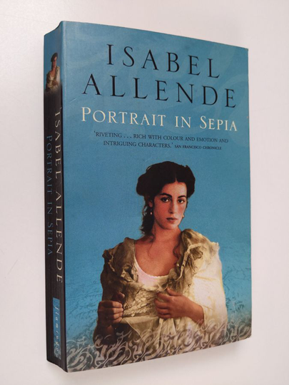 Isabel Allende : Portrait in Sepia
