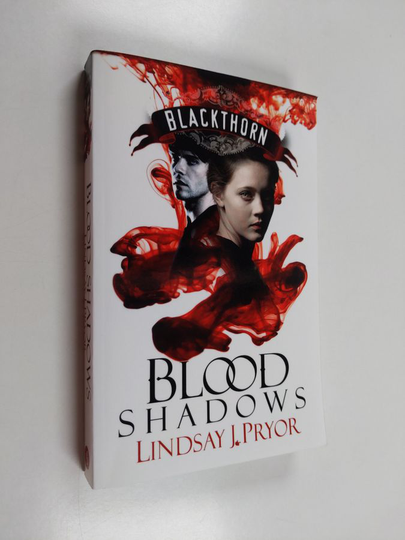 Lindsay J. Pryor : Blood Shadows