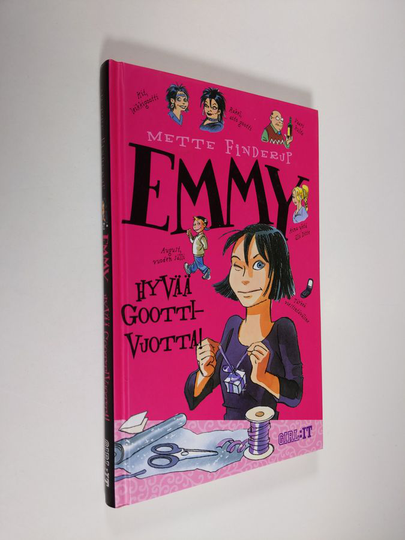 Mette Finderup : Emmy : Hyvää goottivuotta!
