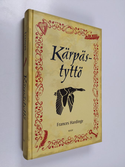Frances Hardinge : Kärpästyttö