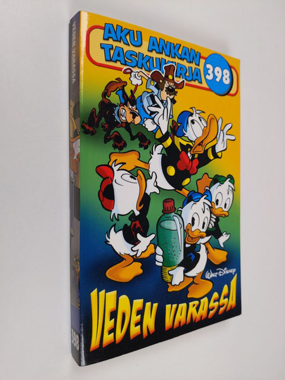 Walt Disney : Veden varassa