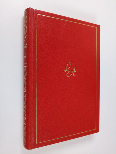 Lucilla Andrews : Helleaalto