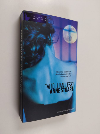 Anne Stuart : Taiteilijan leski : romanttinen trilleri