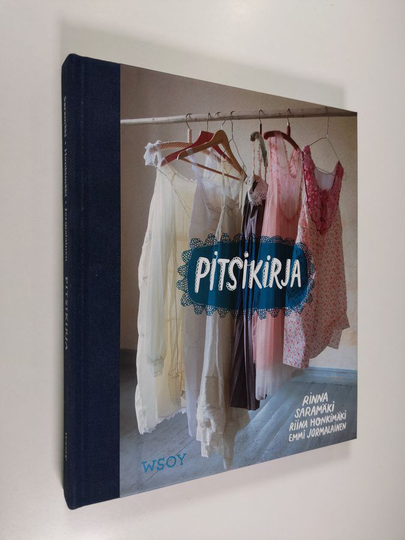 Rinna ym. Saramäki : Pitsikirja