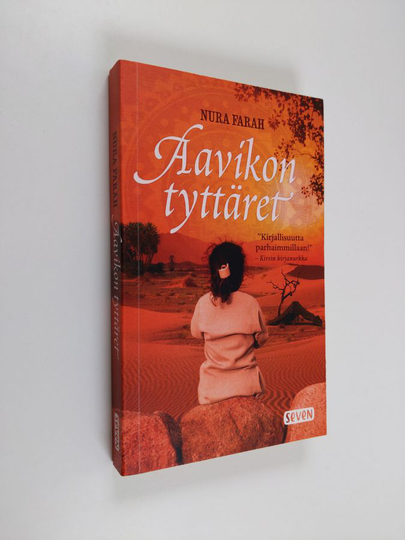 Nura Farah : Aavikon tyttäret