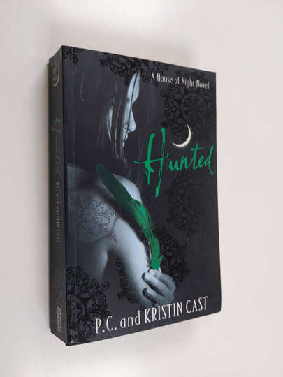 P.C. Cast : Hunted