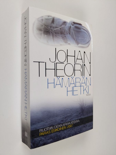 Johan Theorin : Hämärän hetki