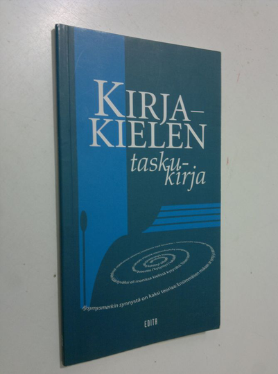 Maarit Berg : Kirjakielen taskukirja