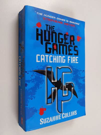 Suzanne Collins : Catching Fire