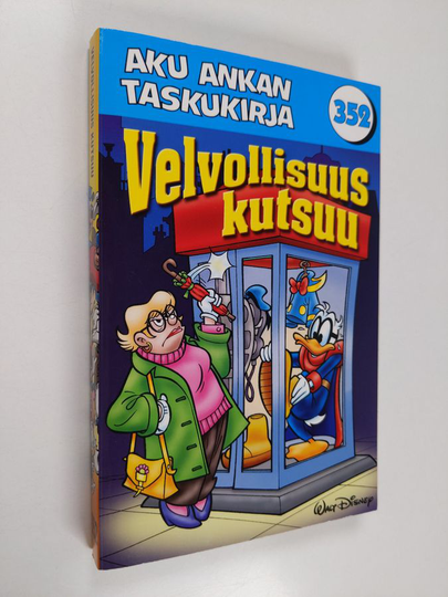 Walt Disney : Velvollisuus kutsuu
