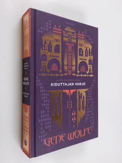 Gene Wolfe : Kiduttajan varjo