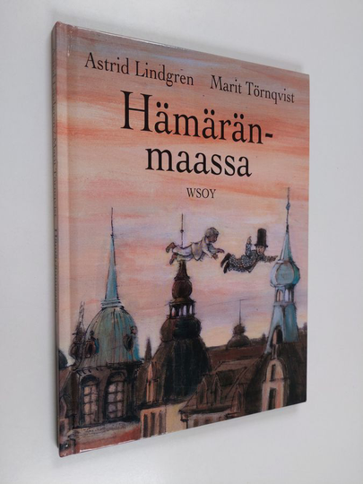 Astrid Lindgren : Hämäränmaassa