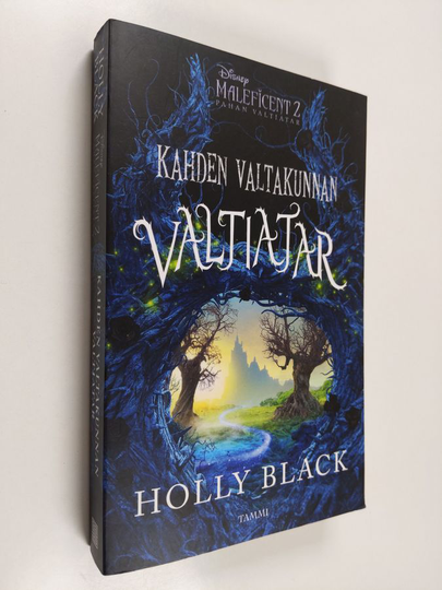 Holly Black : Kahden valtakunnan valtiatar