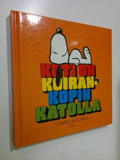 Charles M. Schulz : Koti on koirankopin katolla