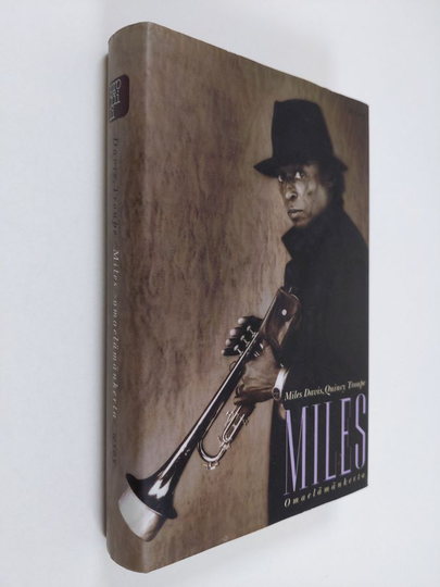 Miles Davis : Miles : omaelämäkerta