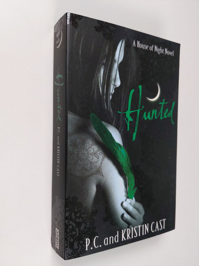 Kristin Cast ym. : Hunted