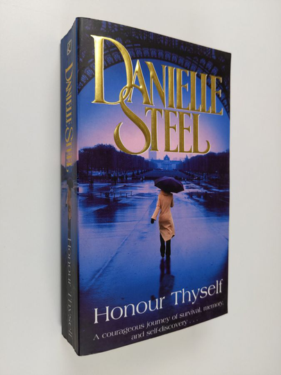 Danielle Steel : Honour thyself