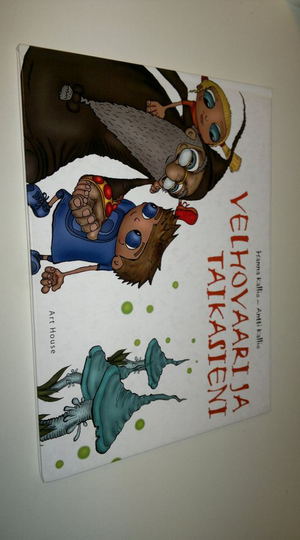 Hanna Kallio : Velhovaari ja taikasieni