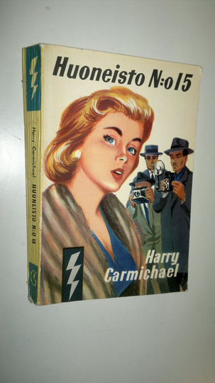 Harry Carmichael : Huoneisto n:o 15 : salapoliisiromaani