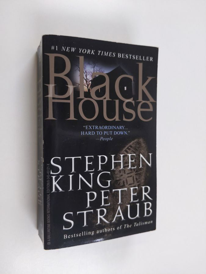 Stephen King ym. : Black House