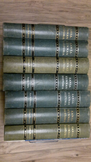 Kansakunnan historia 1-7 + henkilöhakemisto ; Heräävä kansakunta ; Kansakunta etsii itseään ; Kansakunta löytää itsensä ; Kansakunta kerää voimia ...