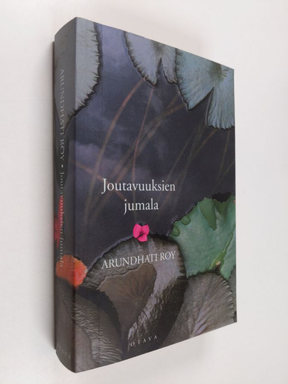 Arundhati Roy : Joutavuuksien jumala