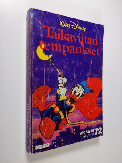 Walt Disney : Aku Ankan taskukirja 72 : Taikaviitan tempaukset