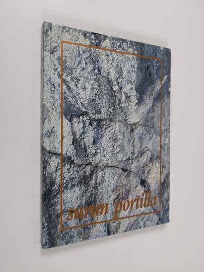 Leena Järvenpää : Surun portilla